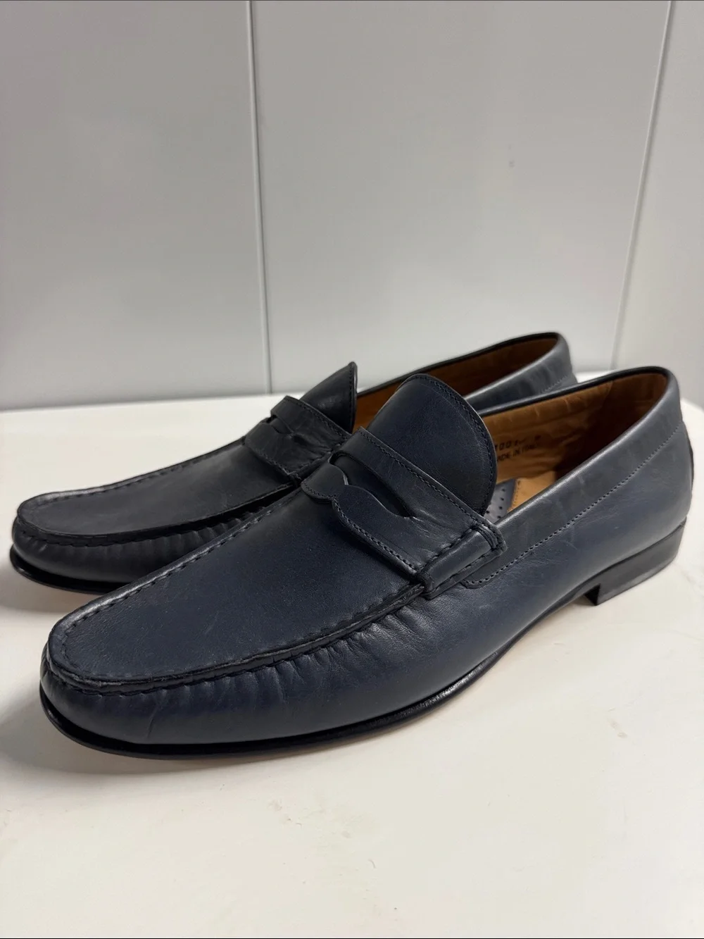 Caporicci calfskin Leather Penny Loafers in Navy size 9